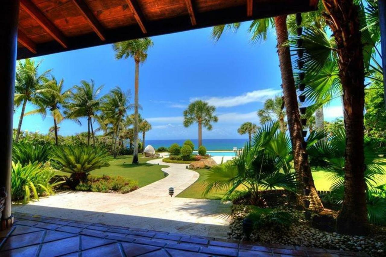 Villa Ataraxia Luxury Beachfront Vacation Rental Cabarete Exterior foto